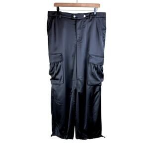 Banana Republic NWT Black Silky Button Closure Adjustable Ankle Cargo Pants